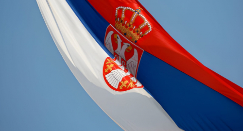 Serbia, migliaia in piazza a Novi Sad contro Vucic